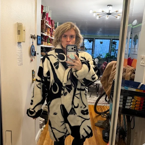 Artistic vintage Donnybrook Black and White Women's Teddy Jacket - Picture 5 of 8